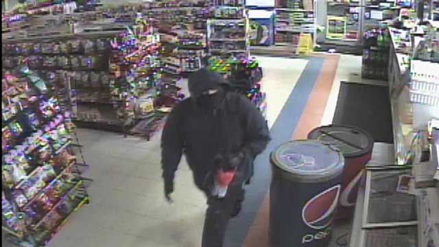 Campbellsville police seeking suspect in convenience store break-in